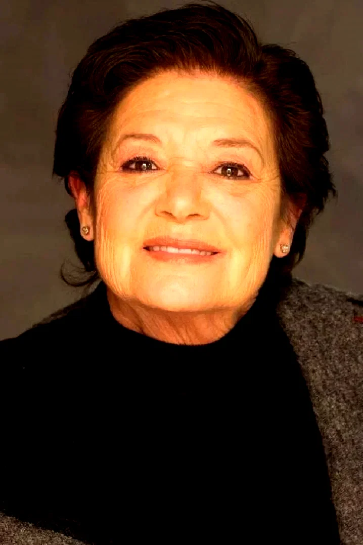  Teresa Rabal