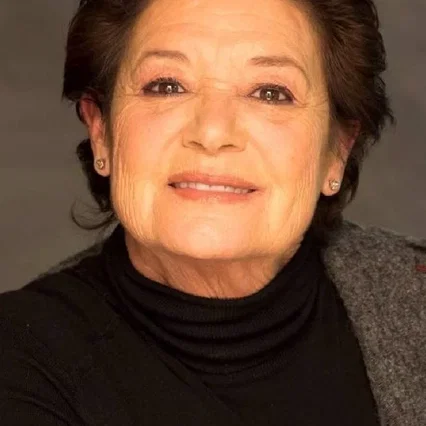  Teresa Rabal