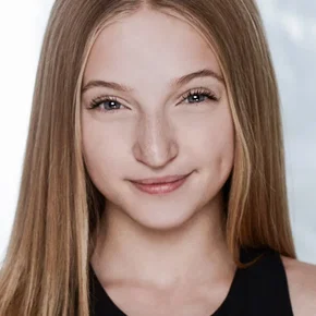Photo star :  Lilly Bartlam