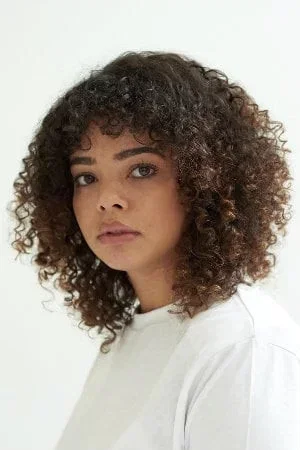  Lydia West