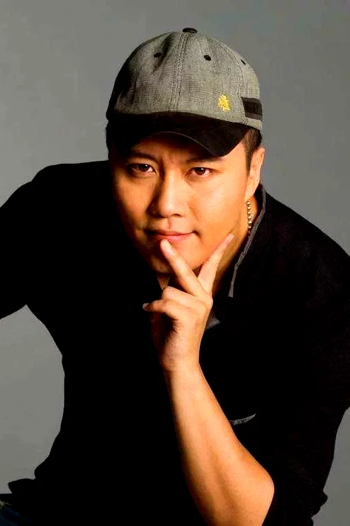  Yan Fei