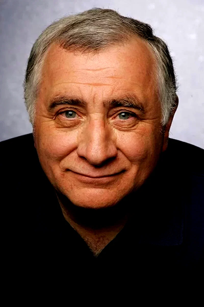  Teddy Coluca