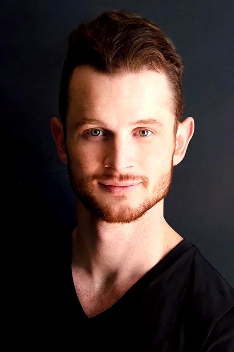  Charlie Benger