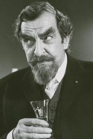 Hugh Griffith photo