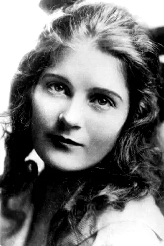 Mae Marsh