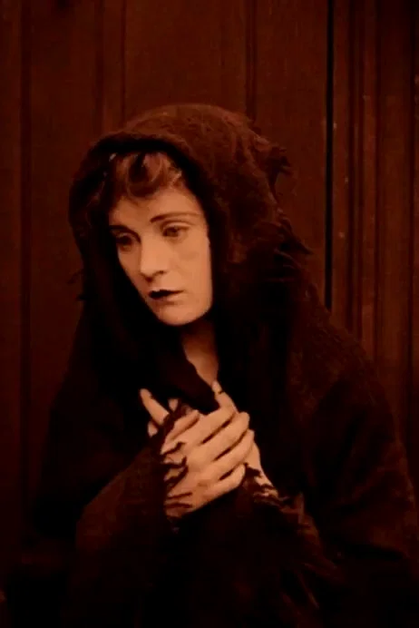 Mae Marsh
