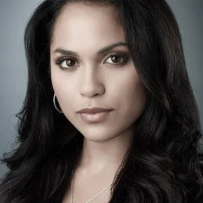 Photo star : Monica Raymund