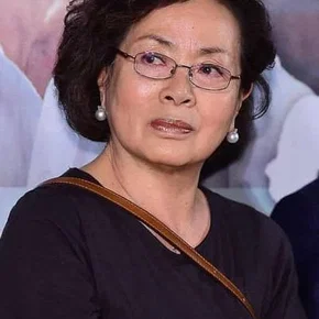 Photo star :  Heo Jin