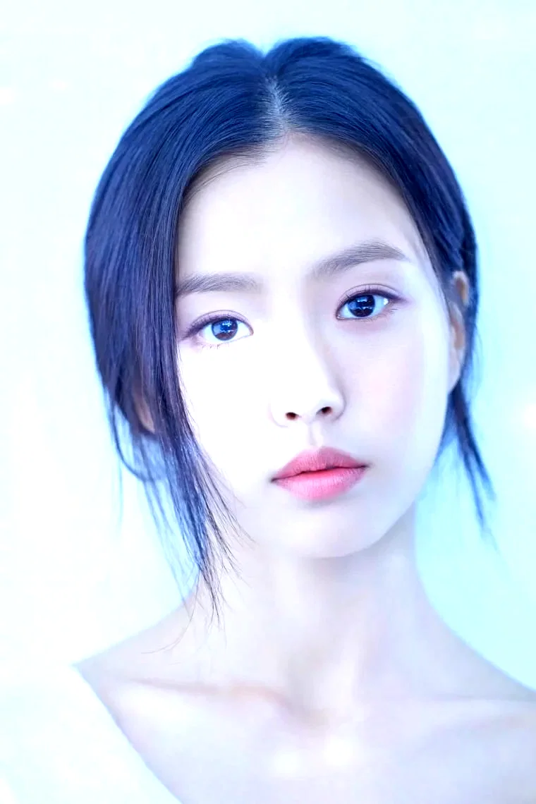  Go Min-si