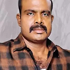 Photo star :  Chemban Vinod Jose