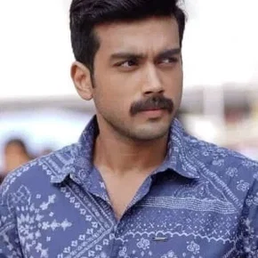 Photo star :  Kalidas Jayaram