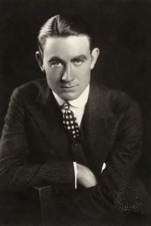 Owen  Moore photo