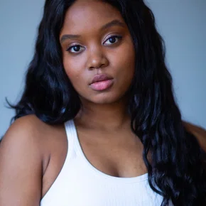 Photo star :  Bukola Walfall
