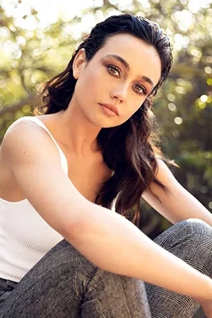  Sydney Chandler photo