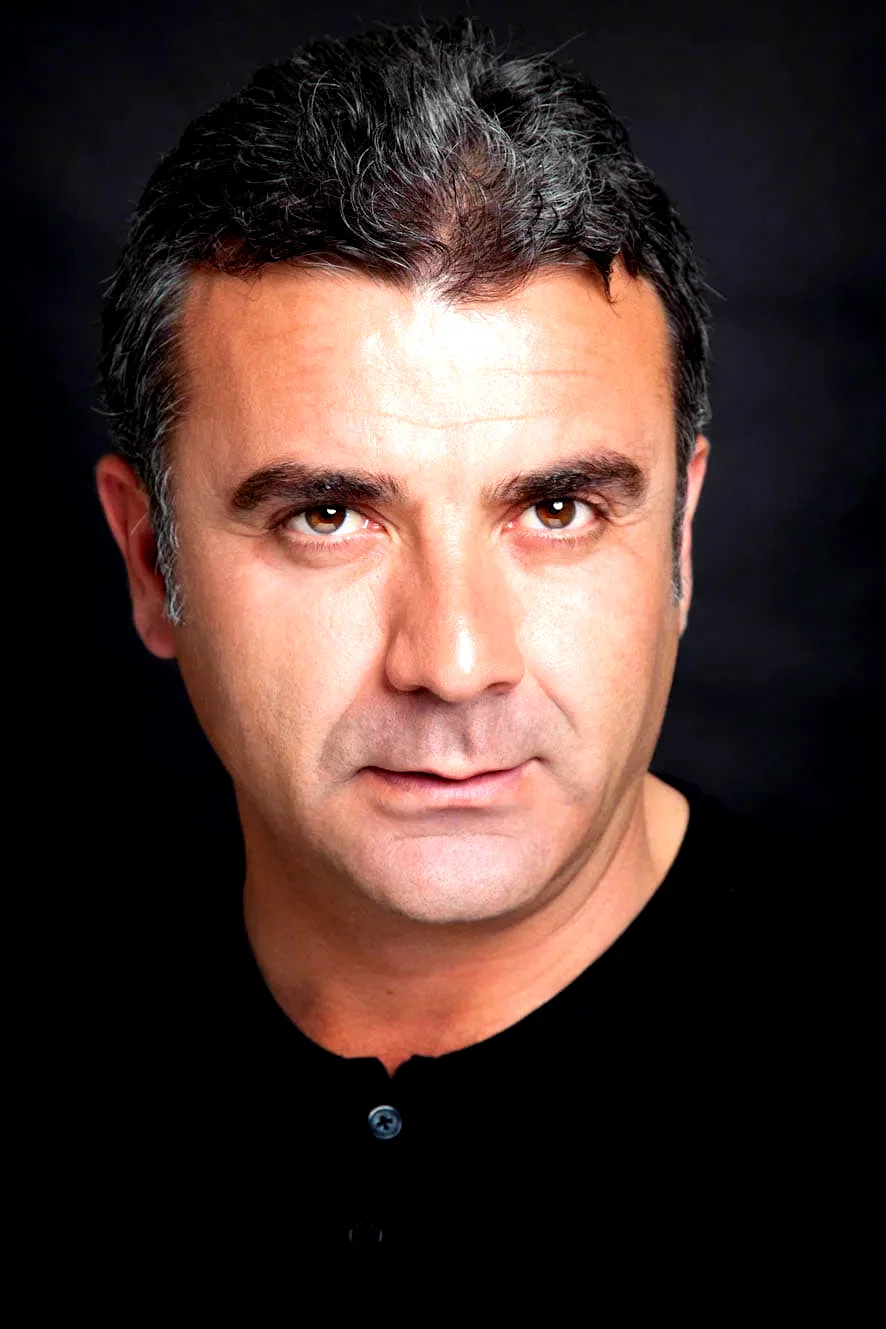  Mahir İpek