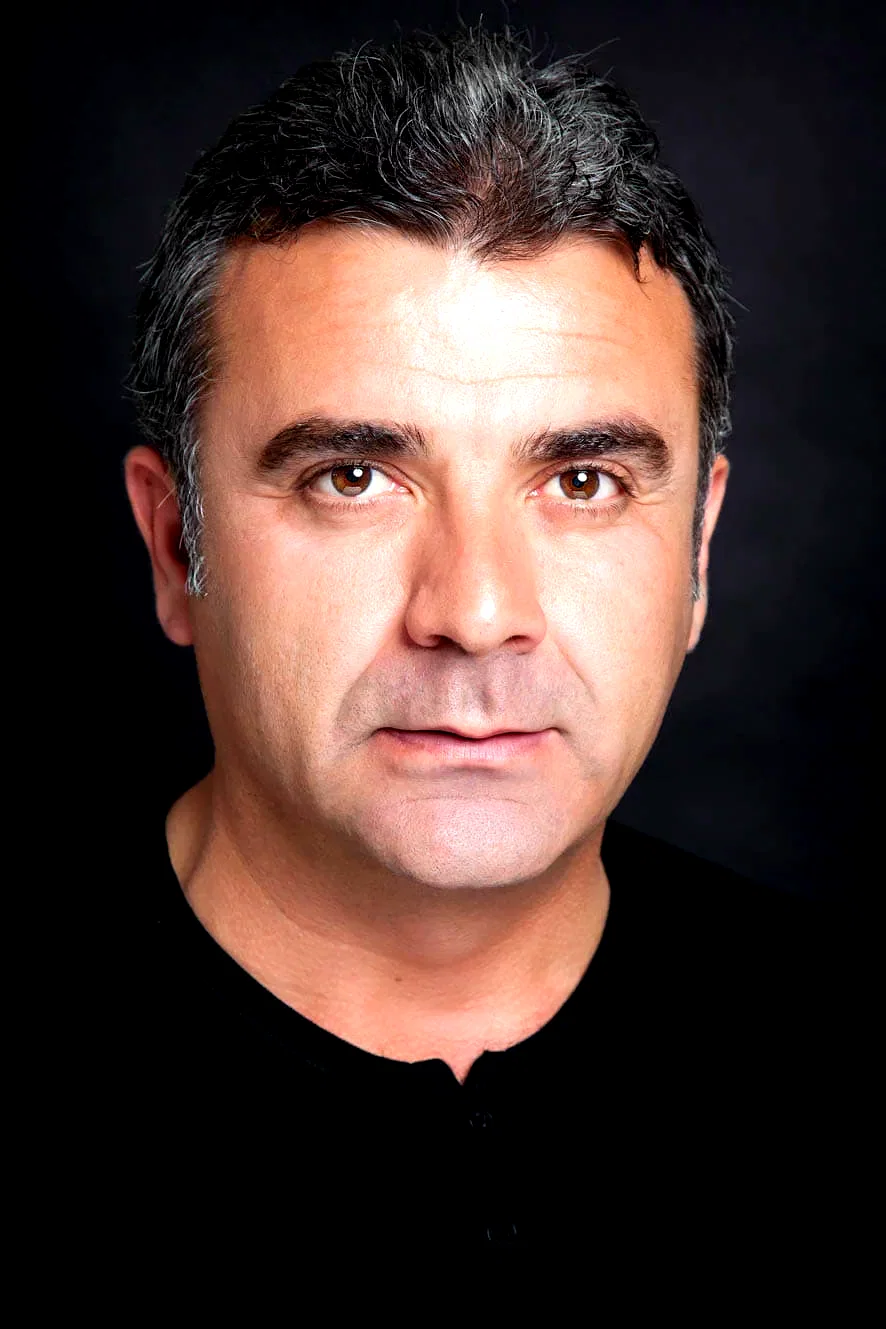  Mahir İpek