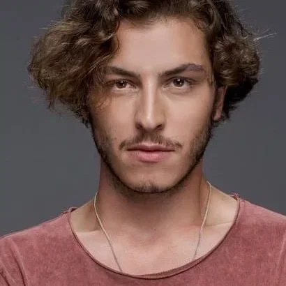  Boran Kuzum