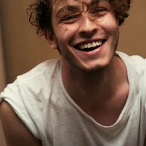 Photo star :  Boran Kuzum