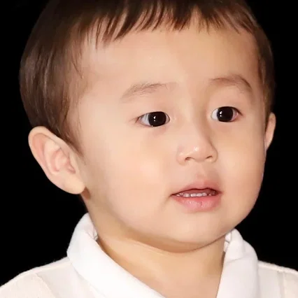  Park Ji-yong