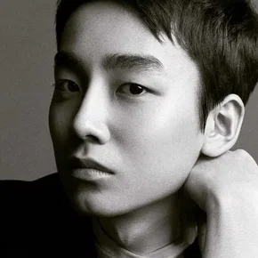 Photo star :  Seong Yu-bin