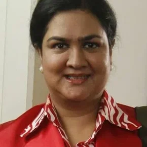Photo star :  Urvashi