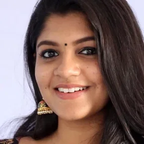 Photo star :  Aparna Balamurali