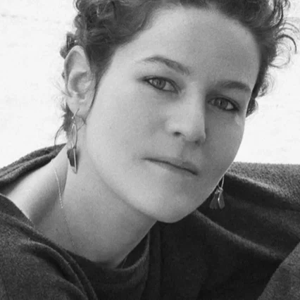  Clara Lama-Schmit