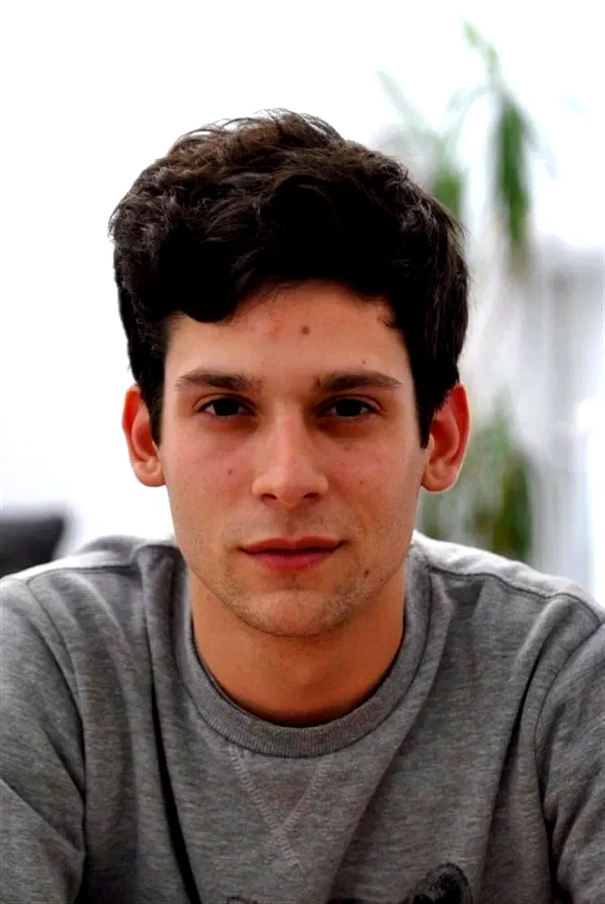 Baptiste Carrion-Weiss