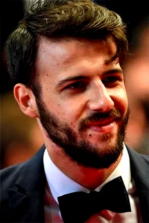 Nikos Gelia