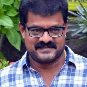 Photo star :  Bose Venkat