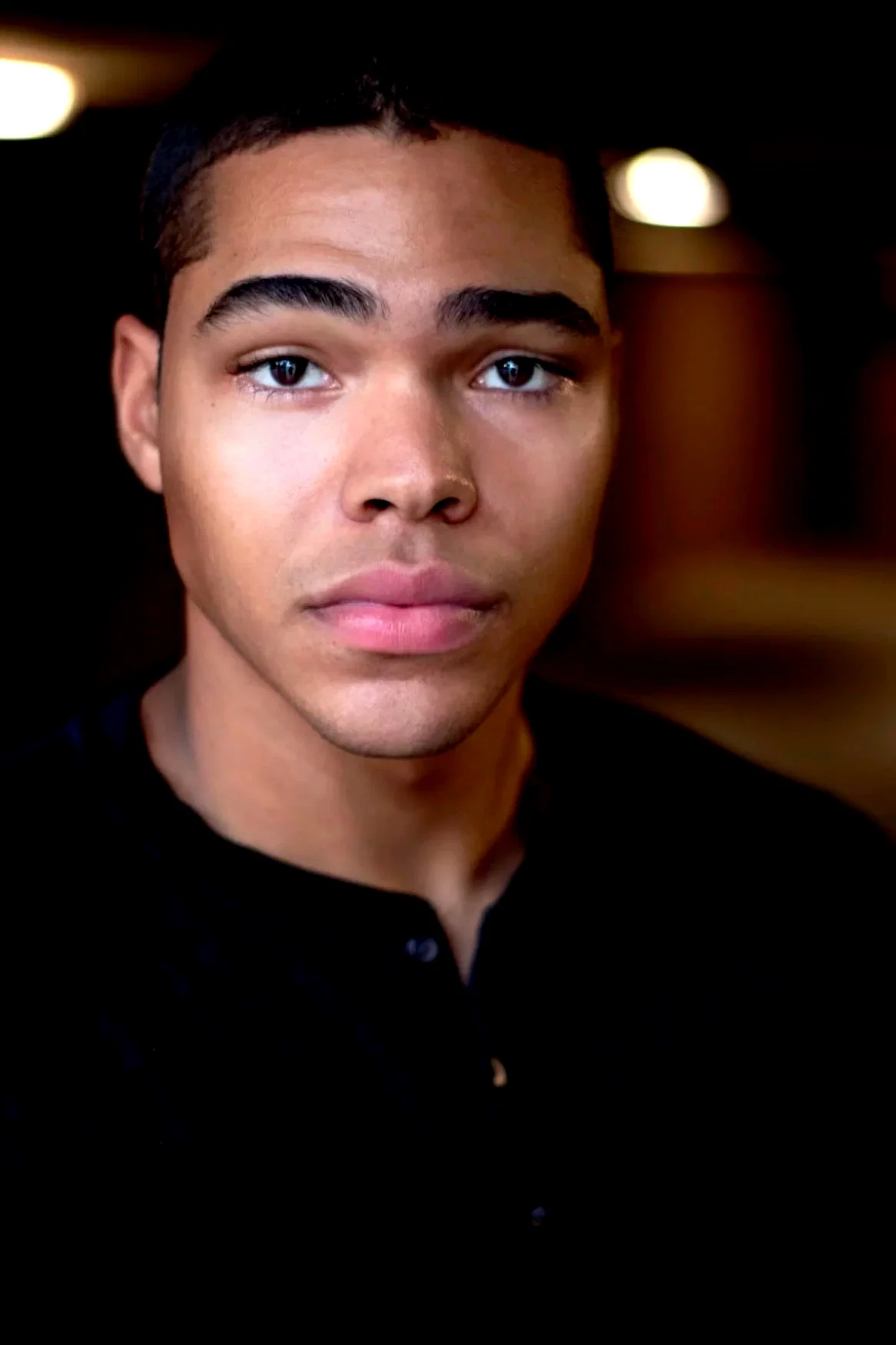  Nicholas Duvernay