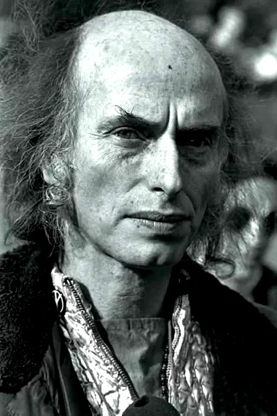  Julian Beck