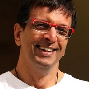 Photo star :  Javed Jaffrey
