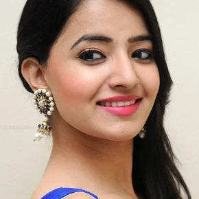Photo star :  Rukshar Dhillon