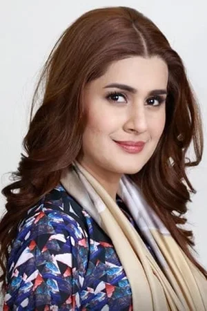  Kubra Khan photo