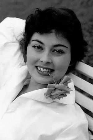  Elma Karlowa photo