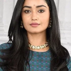 Photo star :  Tridha Choudhury