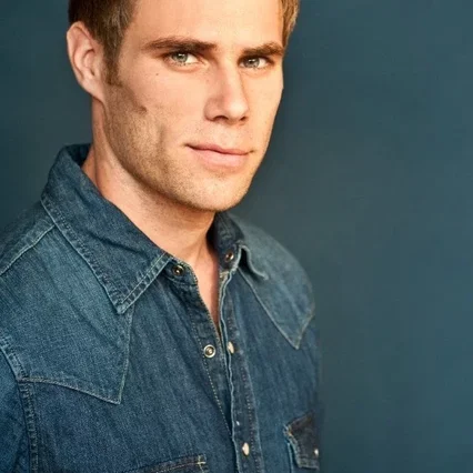  Matthew Wilkas