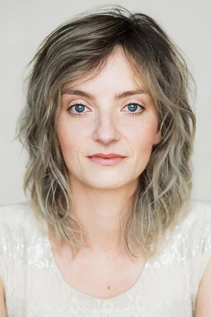  Larissa Corriveau photo