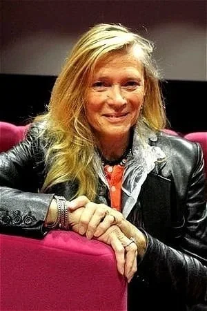  Annie Miller photo