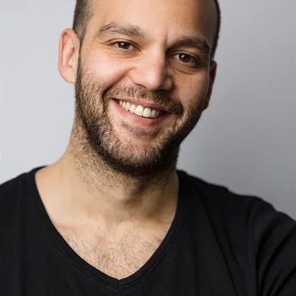  Mikaël Alhawi