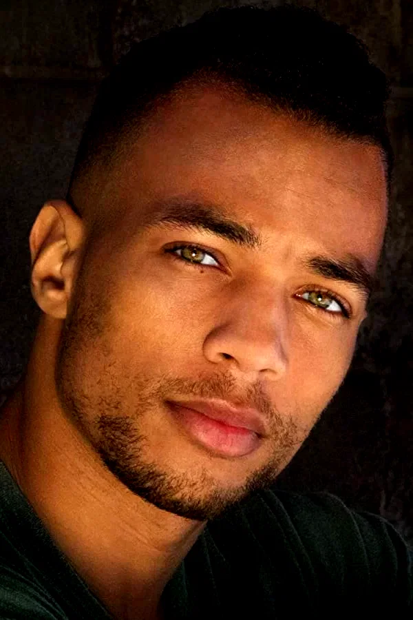 Kendrick Sampson