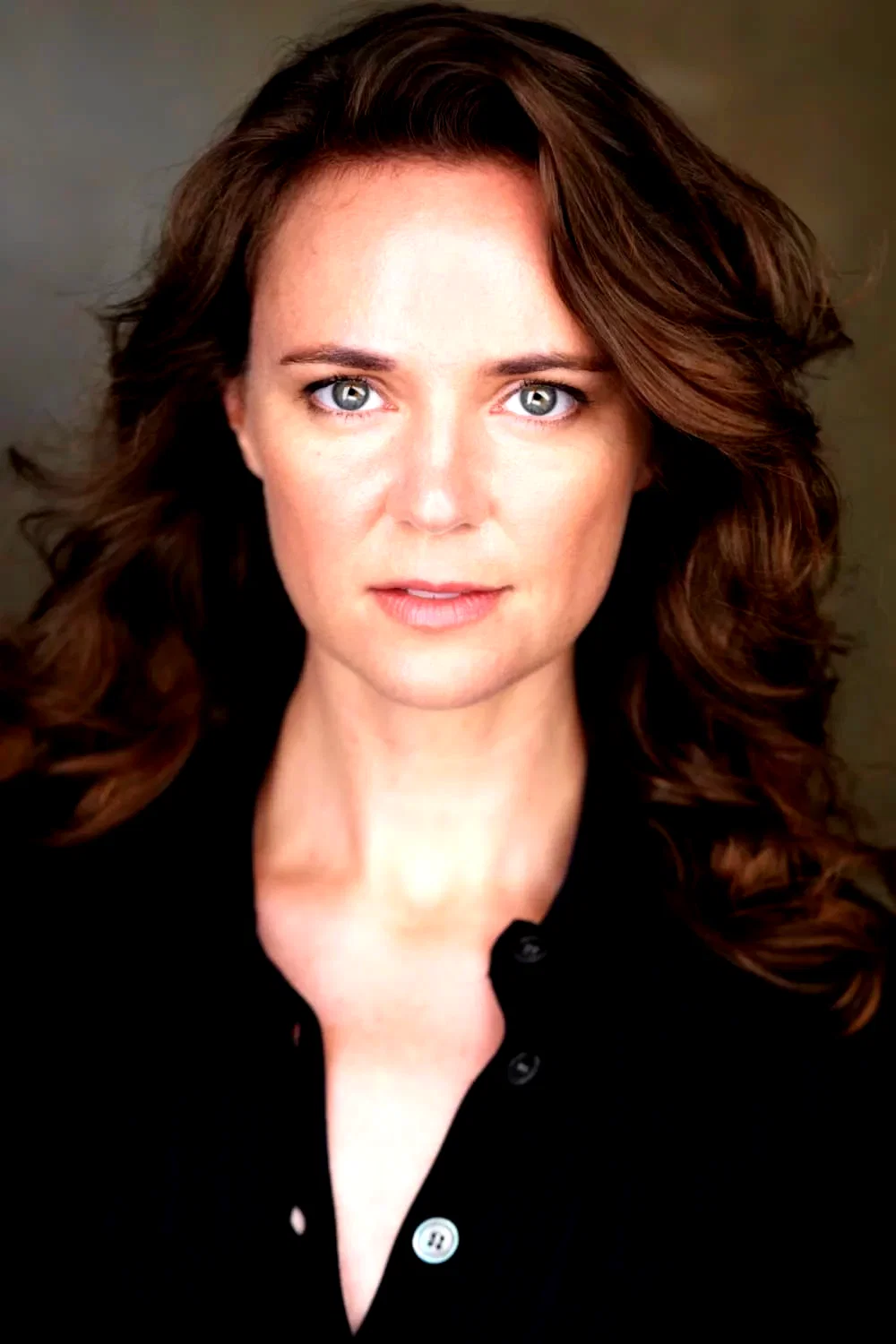  Clare Louise Frost