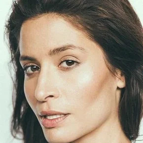 Photo star :  Mercedes Mason