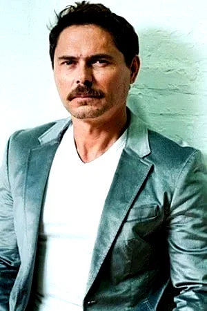  Lucho Velasco
