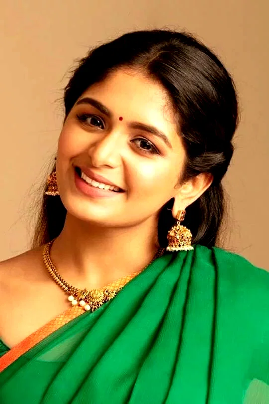  Aditi Shankar