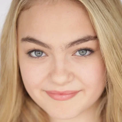  Katie Kelly