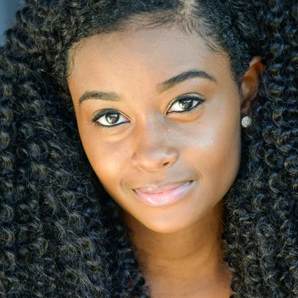  Iyana Halley