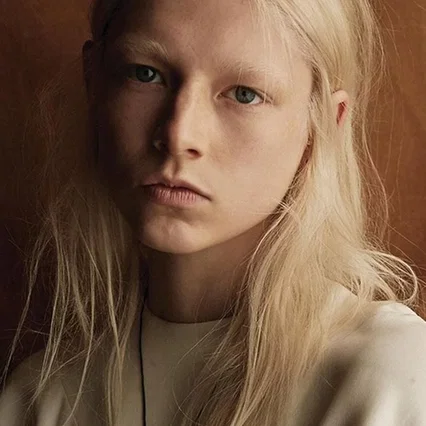  Hunter Schafer