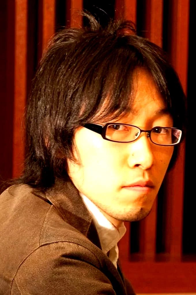  Yasuhiro Yoshiura